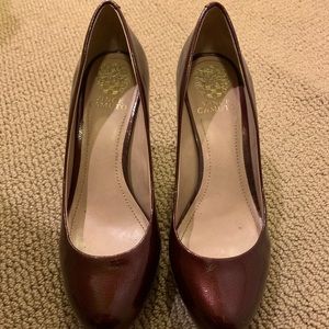 Vince Camuto Heels burgundy